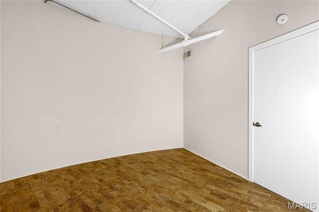 1010 Saint Charles Street 803, St Louis, MO 63101