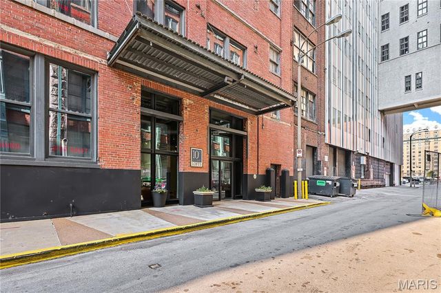 1010 Saint Charles Street 803, St Louis, MO 63101