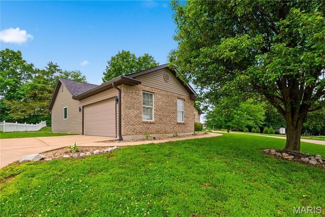 129 Fleur De Lis Drive, Wentzville, MO 63385