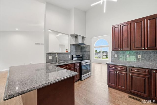 129 Fleur De Lis Drive, Wentzville, MO 63385
