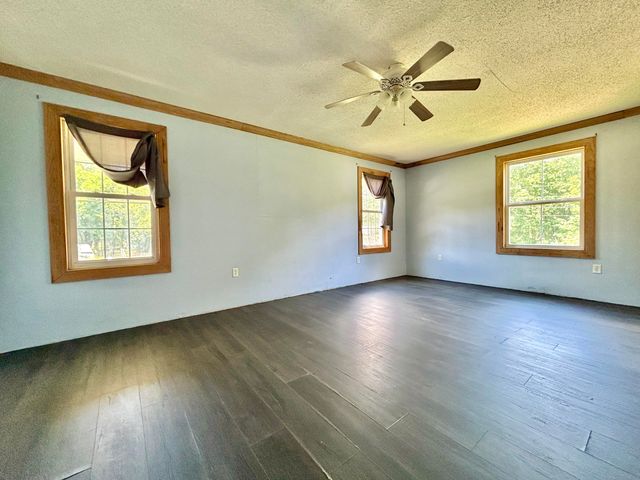3694 Sandhill Road, Whitley City, KY 42653