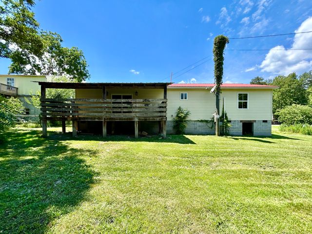 3694 Sandhill Road, Whitley City, KY 42653