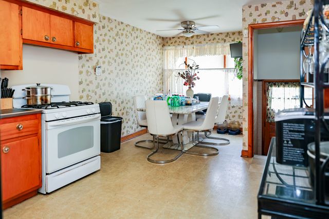 14420 S State Street, Riverdale, IL 60827