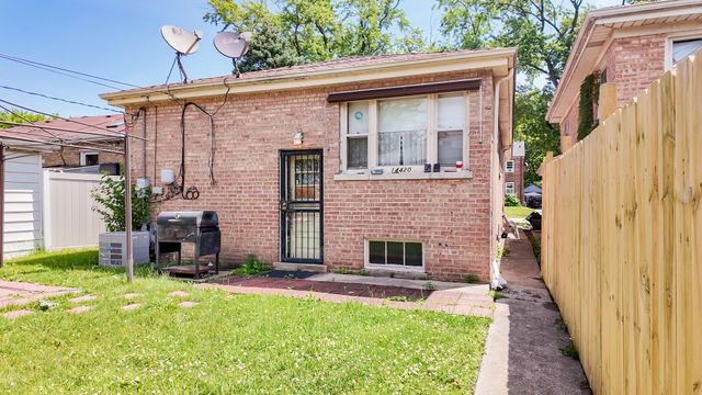 14420 S State Street, Riverdale, IL 60827
