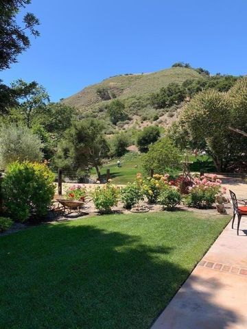 529 Corral De Tierra Road, Salinas, CA 93908