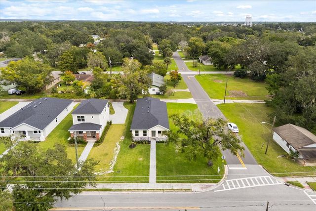 817 S LOCUST AVENUE, Sanford, FL 32771