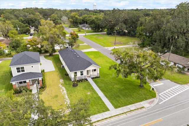 817 S LOCUST AVENUE, Sanford, FL 32771