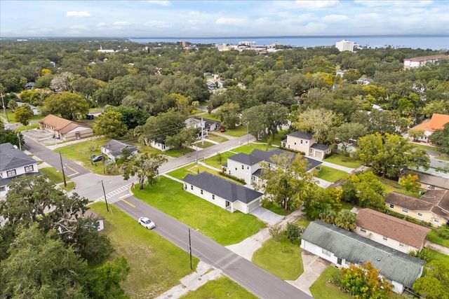 817 S LOCUST AVENUE, Sanford, FL 32771