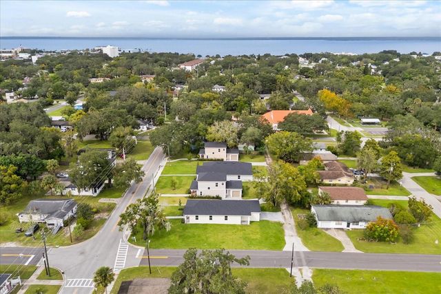 817 S LOCUST AVENUE, Sanford, FL 32771