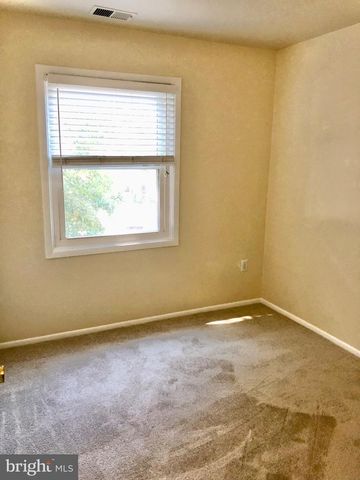 1681 YORKTOWN CT, Crofton, MD 21114