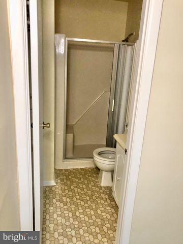 1681 YORKTOWN CT, Crofton, MD 21114