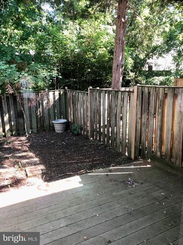 1681 YORKTOWN CT, Crofton, MD 21114