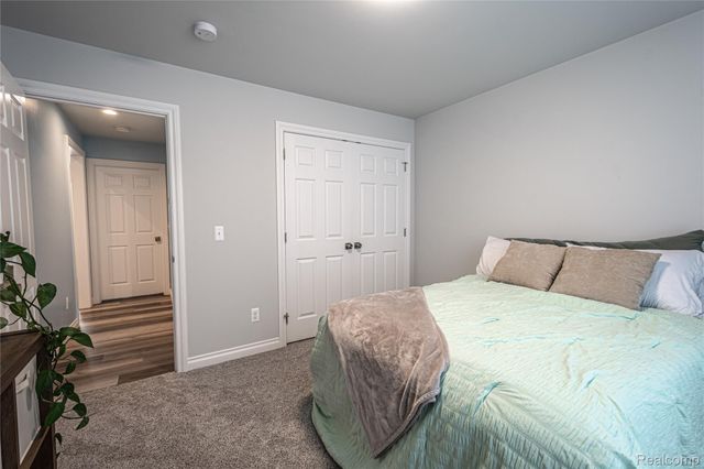 247 S. Carney Dr., St. Clair, MI 48079