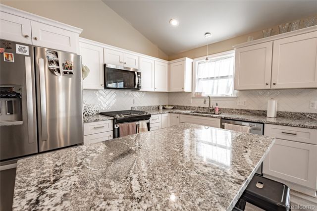 247 S. Carney Dr., St. Clair, MI 48079