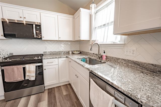 247 S. Carney Dr., St. Clair, MI 48079