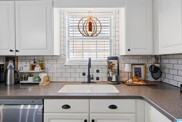 3140 TRACE WAY, Trussville, AL 35173