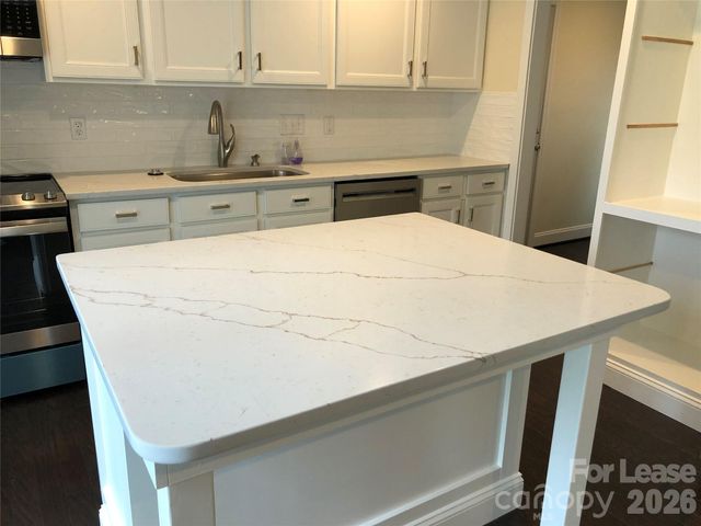 7211 Grassy Knob Court, Charlotte, NC 28273