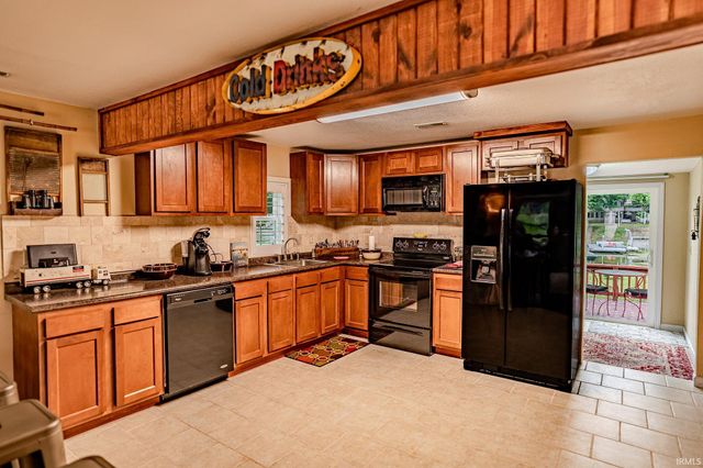 3776 N Doug Court, Monticello, IN 47960