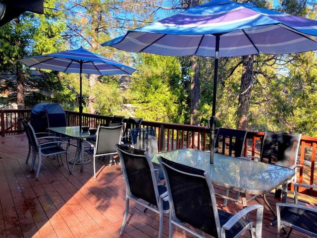 19935 Pine Mountain Drive, Groveland, CA 95321