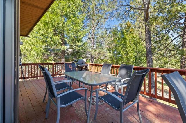 19935 Pine Mountain Drive, Groveland, CA 95321