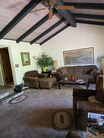 2880 Fish Hatchery Road, Grants Pass, OR 97527