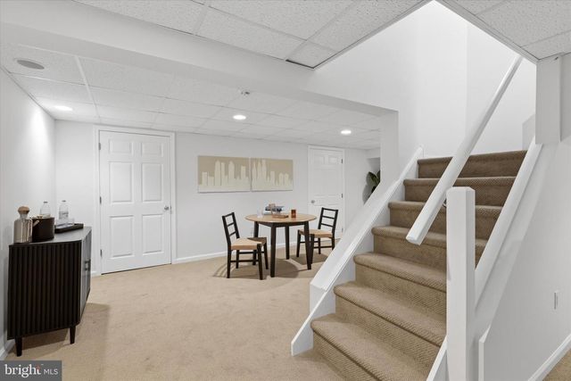 3 HOUNDS RUN LN, Blue Bell, PA 19422