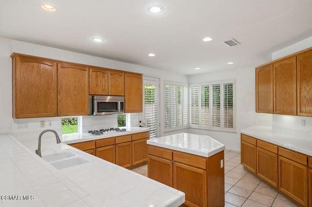 2659 Capella Way, Thousand Oaks, CA 91362