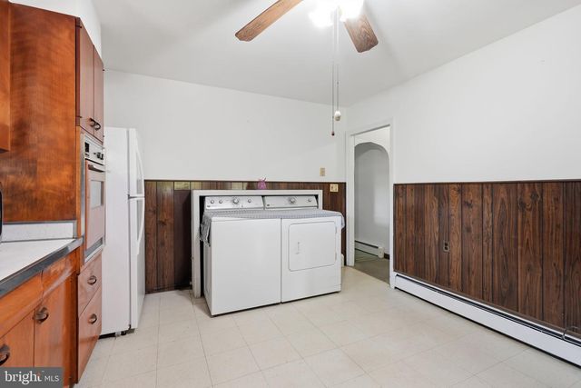 1138 SUNSET LN, Bensalem, PA 19020