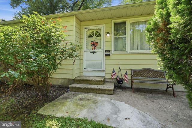 1138 SUNSET LN, Bensalem, PA 19020