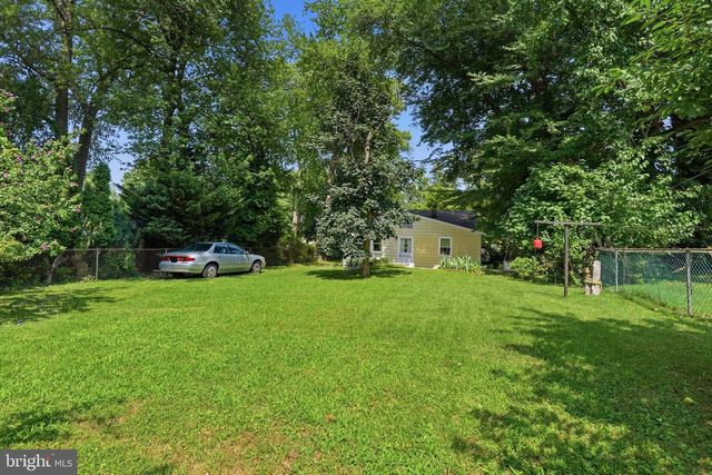 1138 SUNSET LN, Bensalem, PA 19020