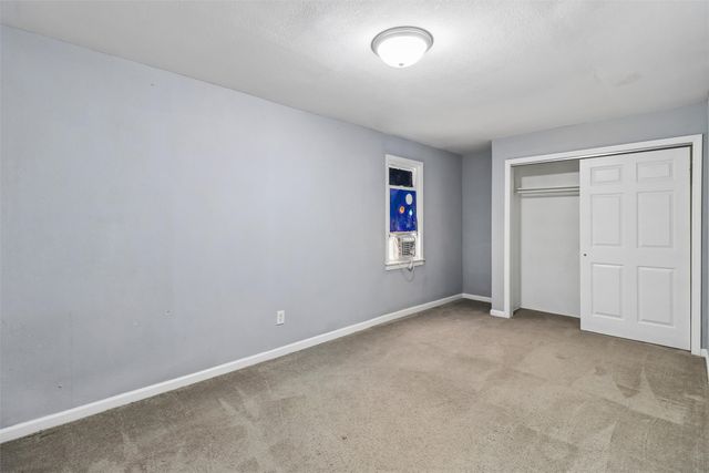 100 W Boston Avenue, Indianola, IA 50125