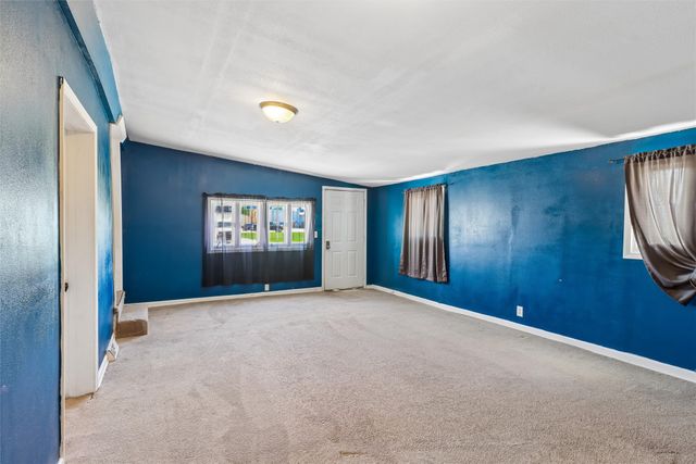 100 W Boston Avenue, Indianola, IA 50125