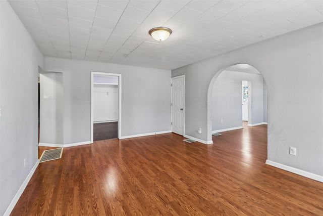 100 W Boston Avenue, Indianola, IA 50125