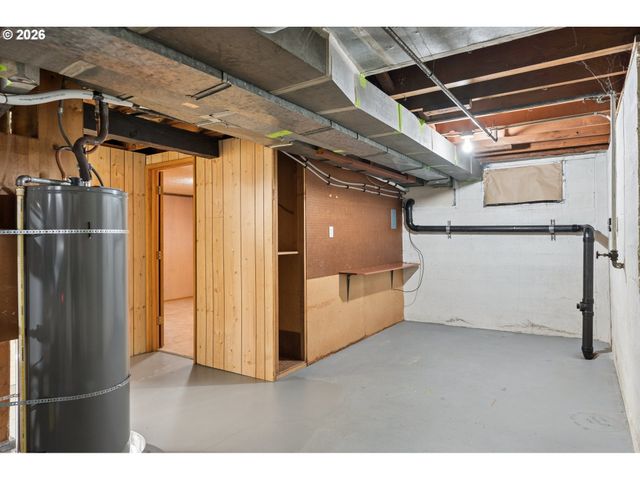7920 Se HAWTHORNE Blvd, Portland, OR 97215