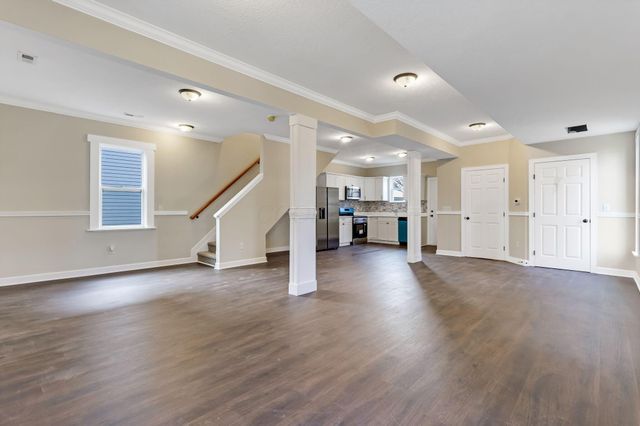 2295 Velma, Columbus, OH 43211