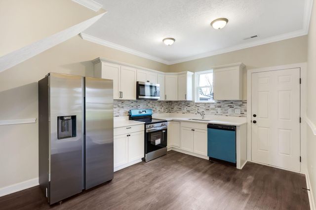 2295 Velma, Columbus, OH 43211