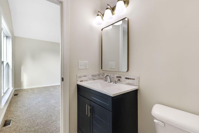 2295 Velma, Columbus, OH 43211