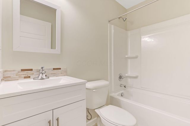 2295 Velma, Columbus, OH 43211