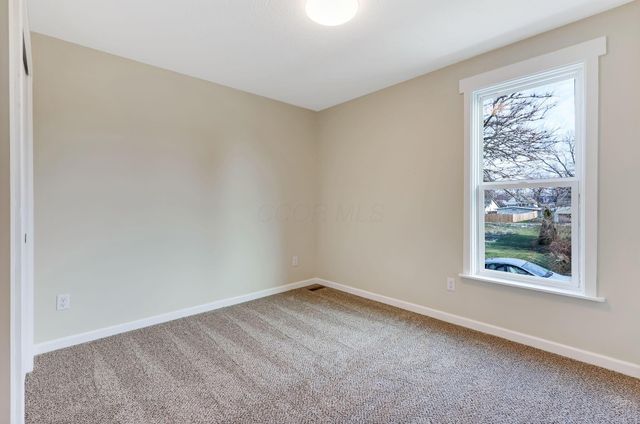 2295 Velma, Columbus, OH 43211