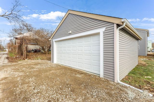 2295 Velma, Columbus, OH 43211