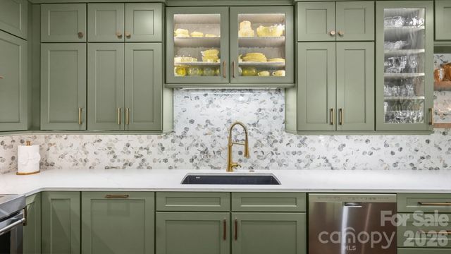 9024 Arrington Manor Place, Charlotte, NC 28277