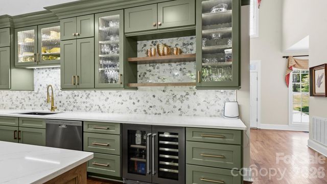 9024 Arrington Manor Place, Charlotte, NC 28277