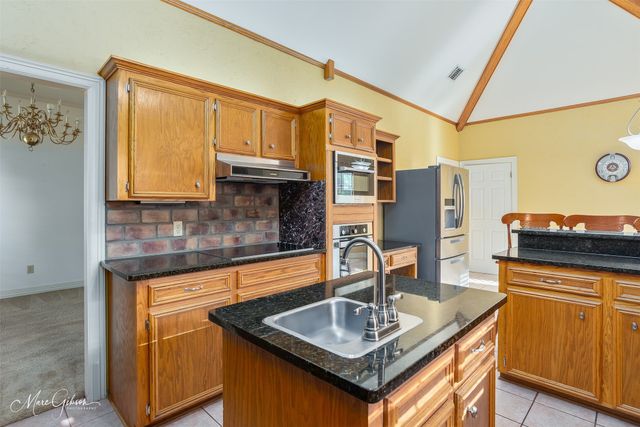 462 Mayfair Court, Bossier City, LA 71111