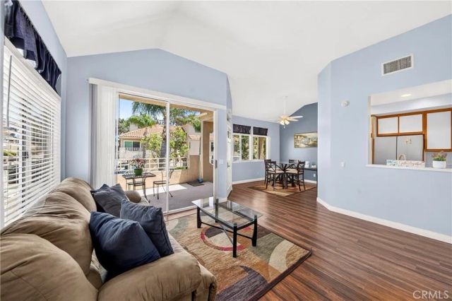 3140 Castelar Court 201, Corona, CA 92882