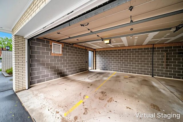701 Ridge Road 2A, Wilmette, IL 60091