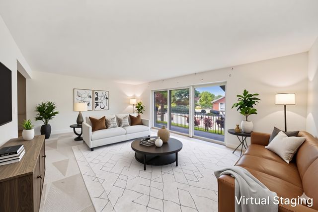 701 Ridge Road 2A, Wilmette, IL 60091