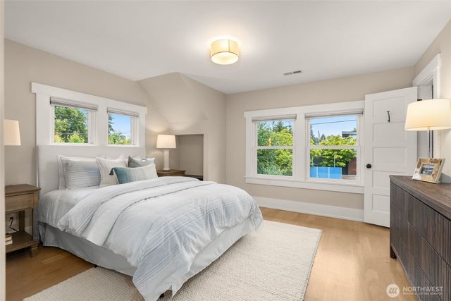 170 Lynn Street, Seattle, WA 98109