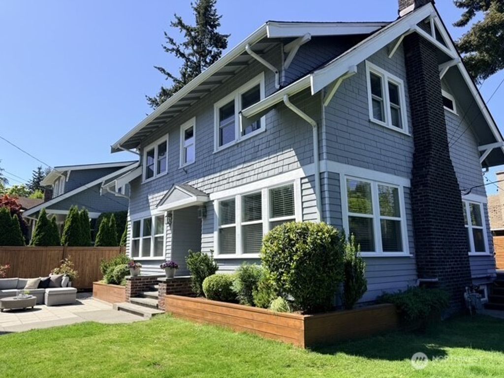 170 Lynn Street, Seattle, WA 98109