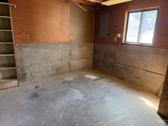 141 Wirsching Ave W, Twin Falls, ID 83301