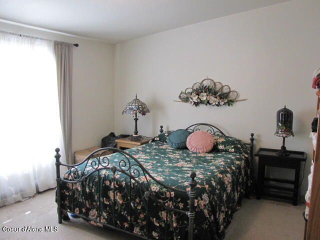 17580 W SANTIAGO CIR, Hauser, ID 83854